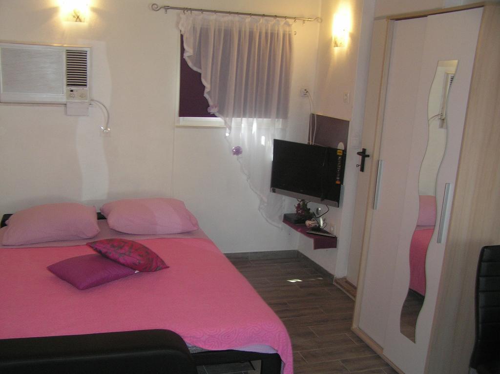 Apartment Odak Brodarica  Esterno foto