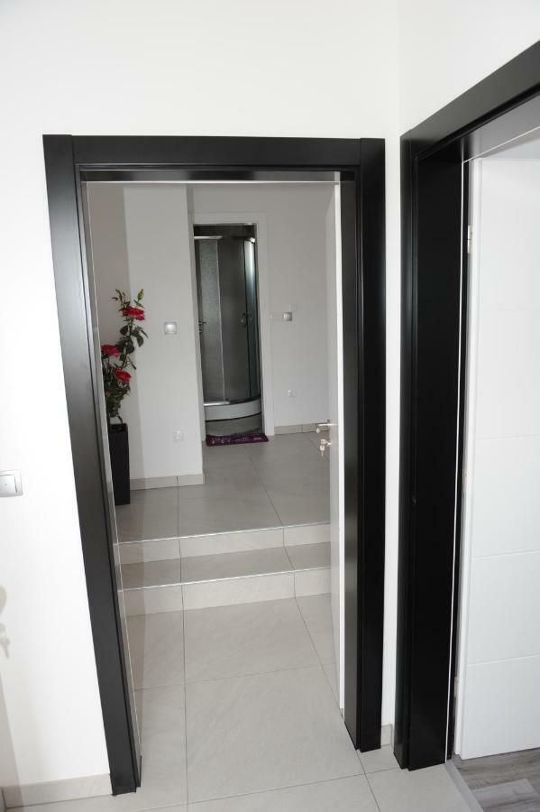 Apartment Odak Brodarica  Esterno foto